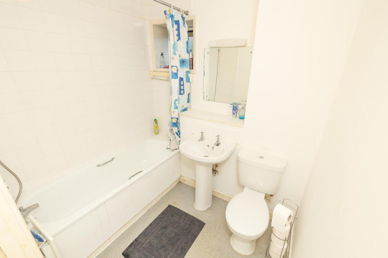 Jah Lodge Croydon Luaran gambar